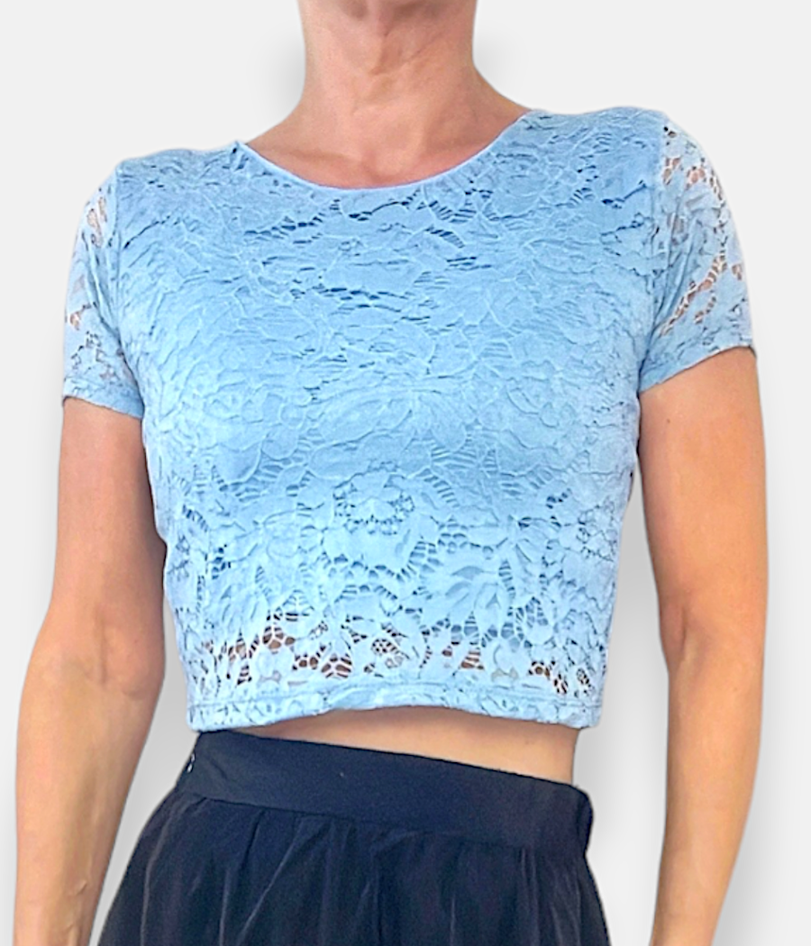 Crop top a mezze maniche in pizzo.